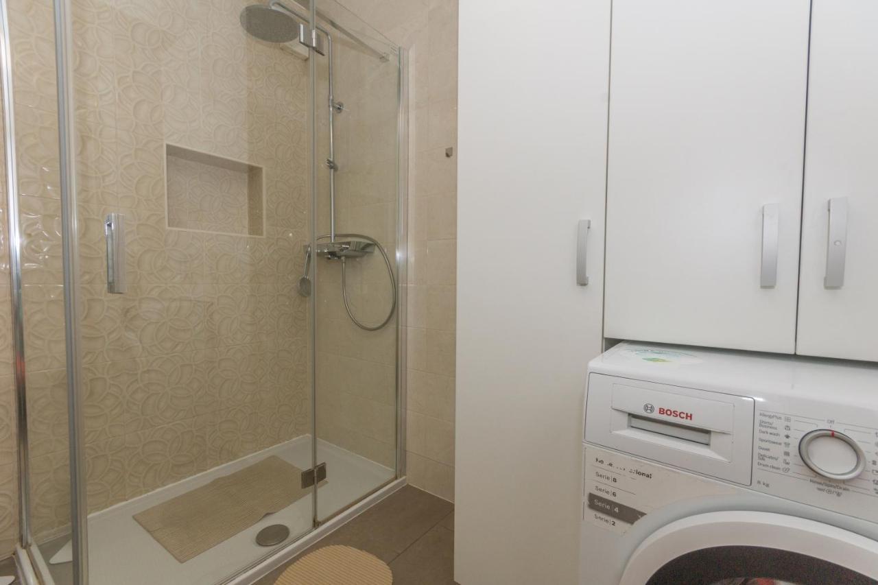 Adria Krk Apartment Krk Town Kültér fotó