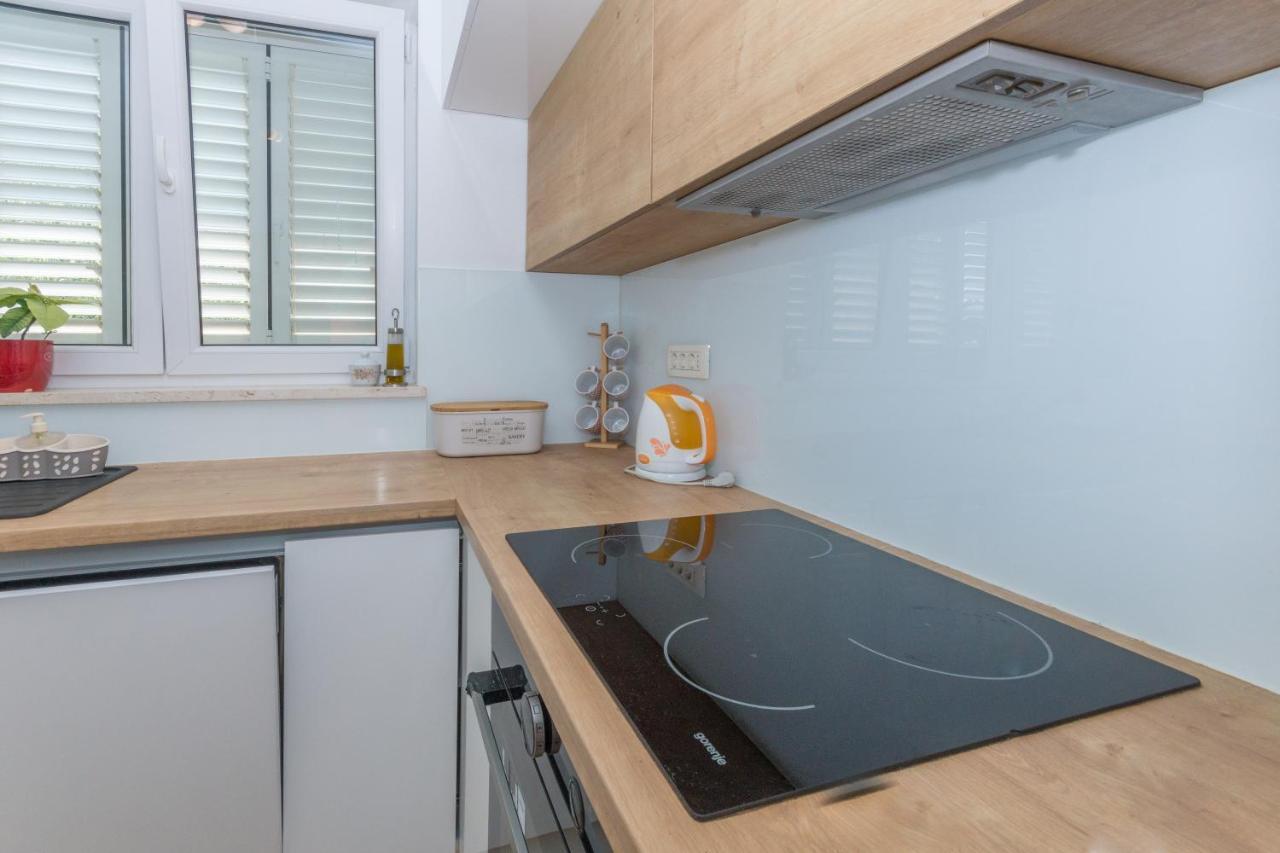 Adria Krk Apartment Krk Town Kültér fotó