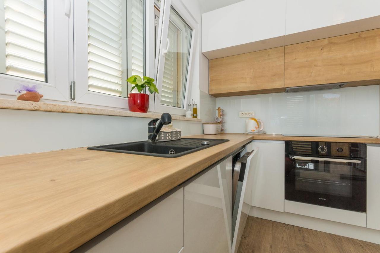 Adria Krk Apartment Krk Town Kültér fotó