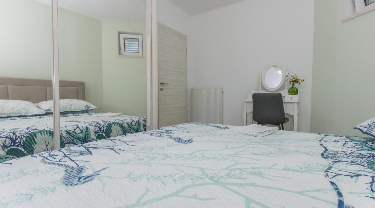 Adria Krk Apartment Krk Town Kültér fotó